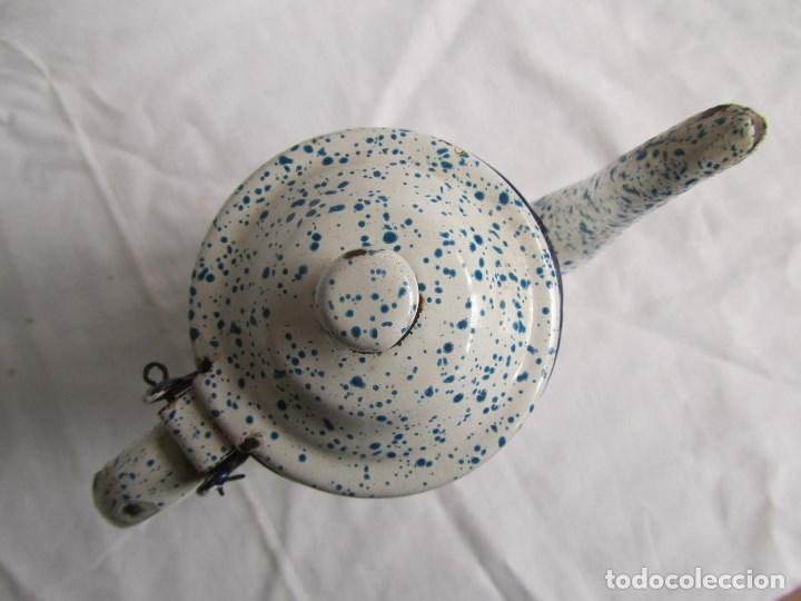 Antig&uuml;edades: Cafetera de hierro con esmalte de porcelana - Foto 14