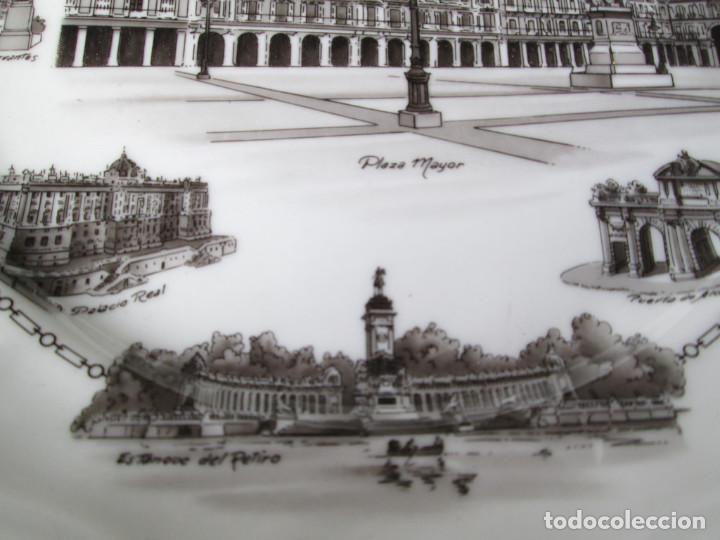 Antig&uuml;edades: PLATO de porcelana  BIDASOA --  Edificios de MADRID - Foto 3