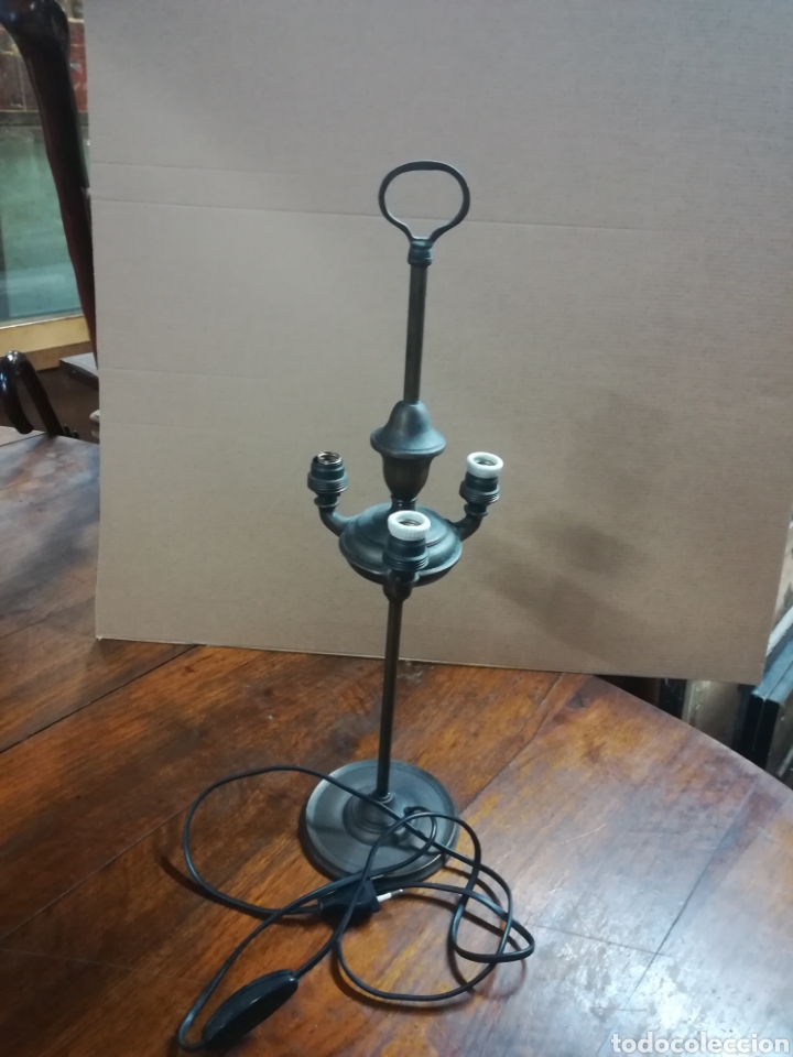 Antig&uuml;edades: Candelabro bronce - Foto 1