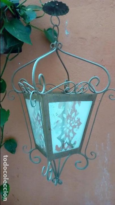 Antig&uuml;edades: farol de hierro- - Foto 1