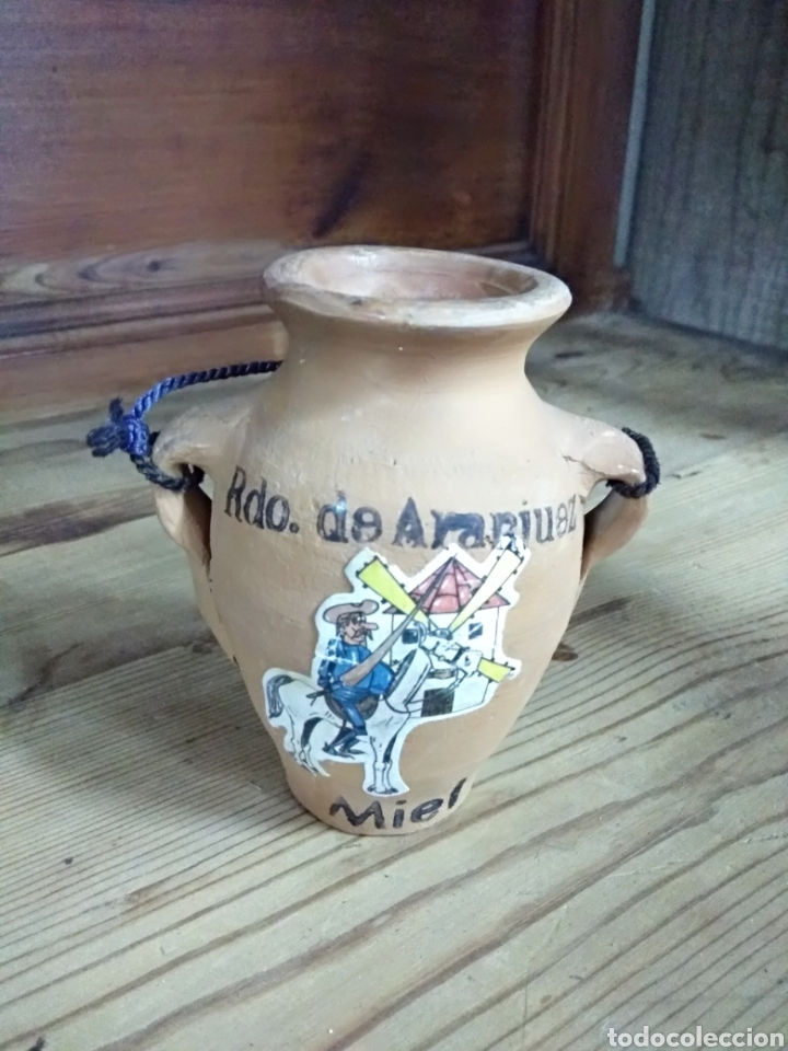 Antig&uuml;edades: C&aacute;ntaro barro. Recuerdo Aranjuez 11 cms. - Foto 1
