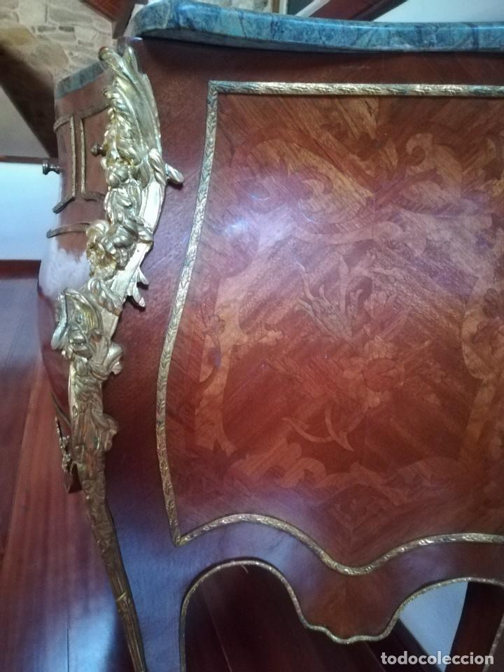 Antig&uuml;edades: C&oacute;moda estilo Luis XV - Foto 6