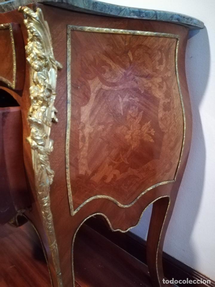 Antig&uuml;edades: C&oacute;moda estilo Luis XV - Foto 9