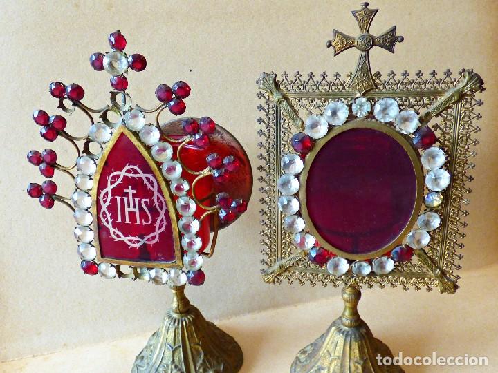 Antig&uuml;edades: DOS CANDELABROS ECLESI&Aacute;STICOS A&Ntilde;OS 30-40 - Foto 2