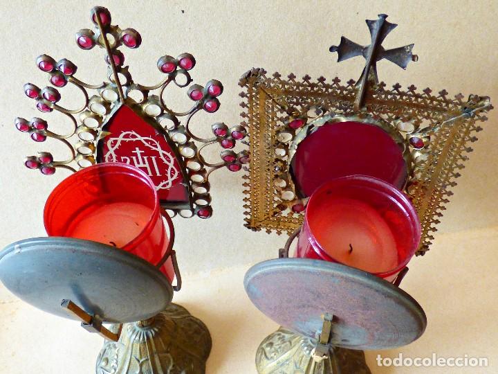Antig&uuml;edades: DOS CANDELABROS ECLESI&Aacute;STICOS A&Ntilde;OS 30-40 - Foto 3