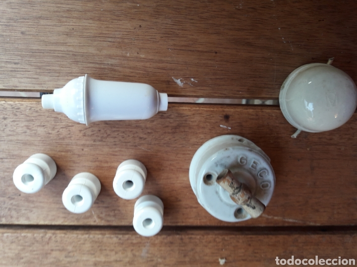 Antig&uuml;edades: Complementos electricidad - Foto 1