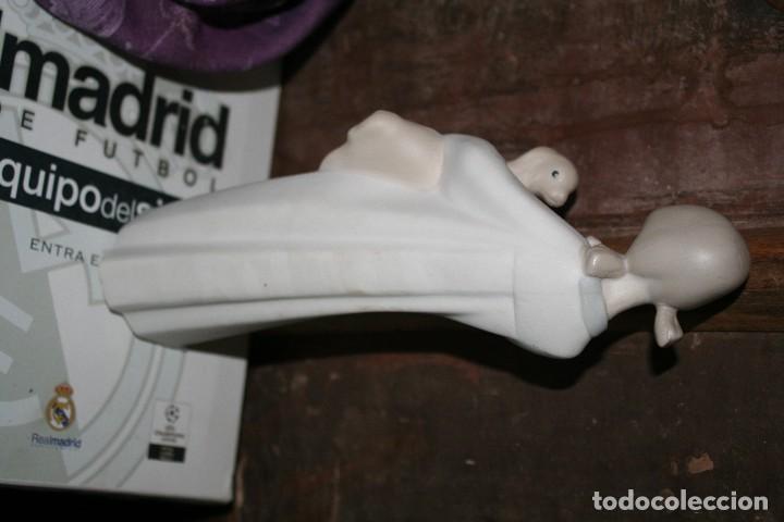 Antig&uuml;edades: mu&ntilde;eca figura parece lladro - Foto 2