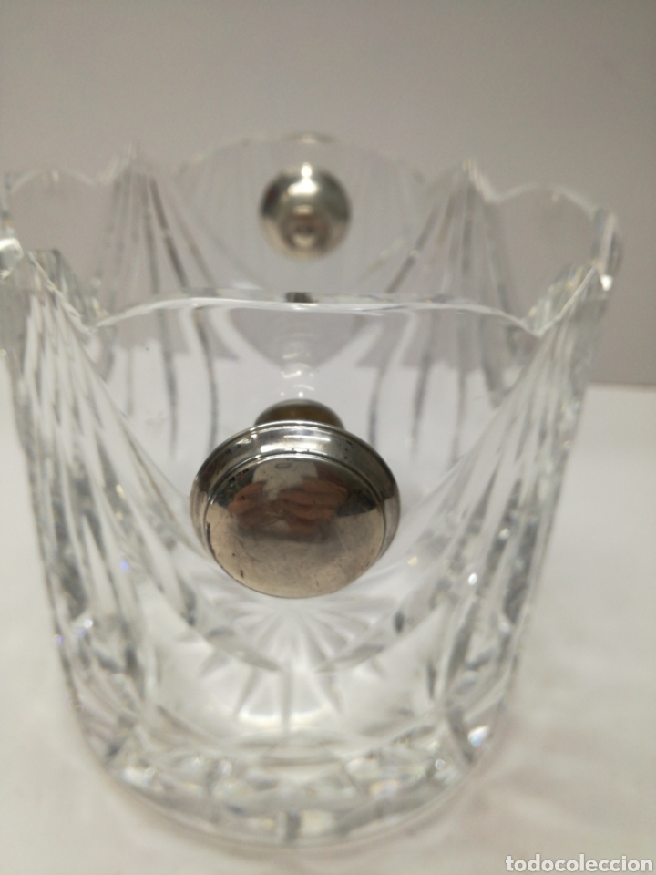 Antig&uuml;edades: Cubitero de CRISTAL tallado y PLATA - Foto 2