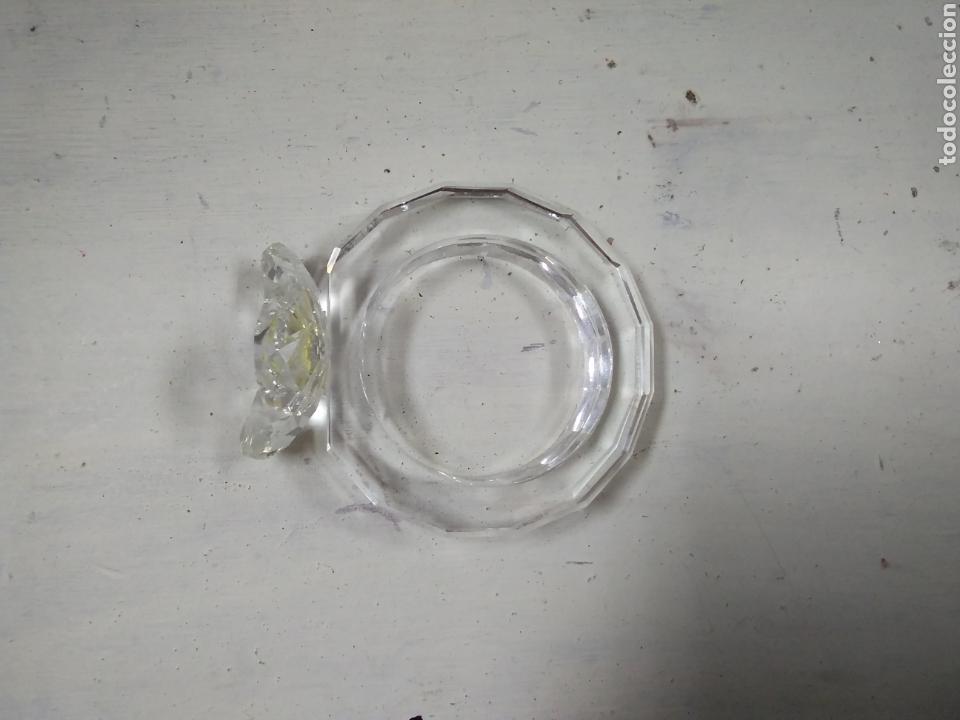 Antiques: Anillo de servilleta de cristal circular que tiene una flor, de mesa de gama alta Decoraci&oacute;n