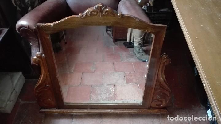 Antig&uuml;edades: Espejo decada de los: 40/50. - Foto 1