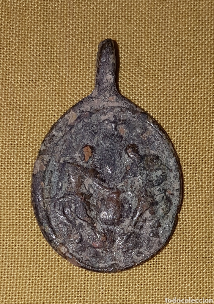Antig&uuml;edades: Antigua medalla religiosa Nacimiento - Foto 2