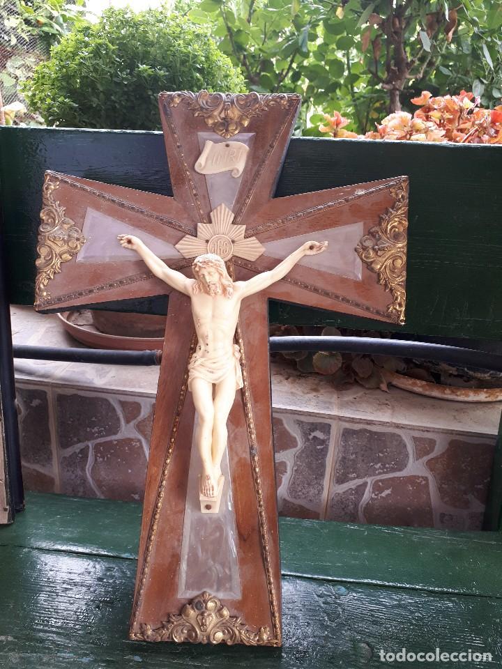 Antig&uuml;edades: antaigua cruz con cristo - Foto 1