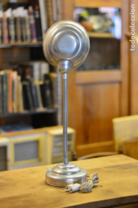 Antig&uuml;edades: Flexo vintage regulable - Foto 3