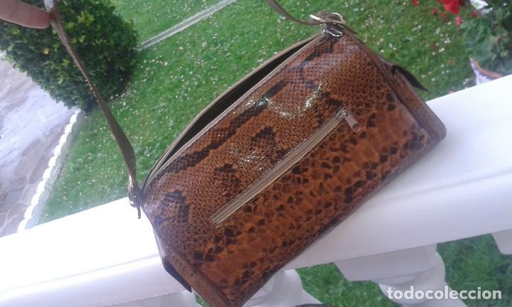 Antig&uuml;edades: Bolso de piel de serpiente - Foto 2
