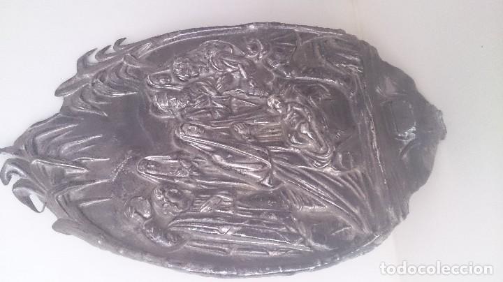 Antig&uuml;edades: Nacimiento en chapa de cobre 20 ctms - Foto 3