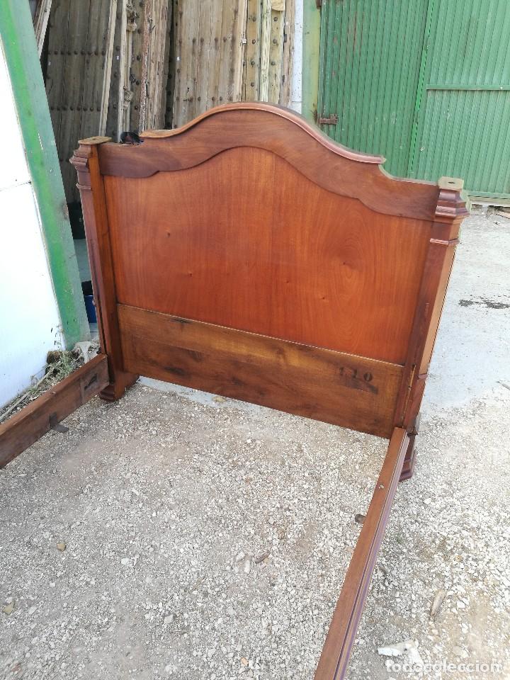 Antig&uuml;edades: Cama antigua - Foto 8