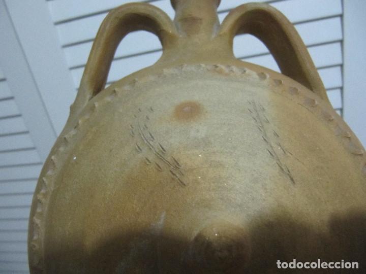 Antig&uuml;edades: &Aacute;nfora Moveros (Zamora). - Foto 2