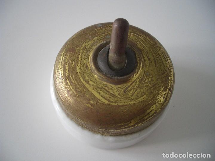 Antig&uuml;edades: Interruptor Antiguo de Porcelona - Foto 1