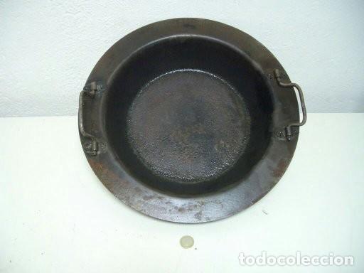 Antig&uuml;edades: BRASERO DE HIERRO Antiguo - Foto 1