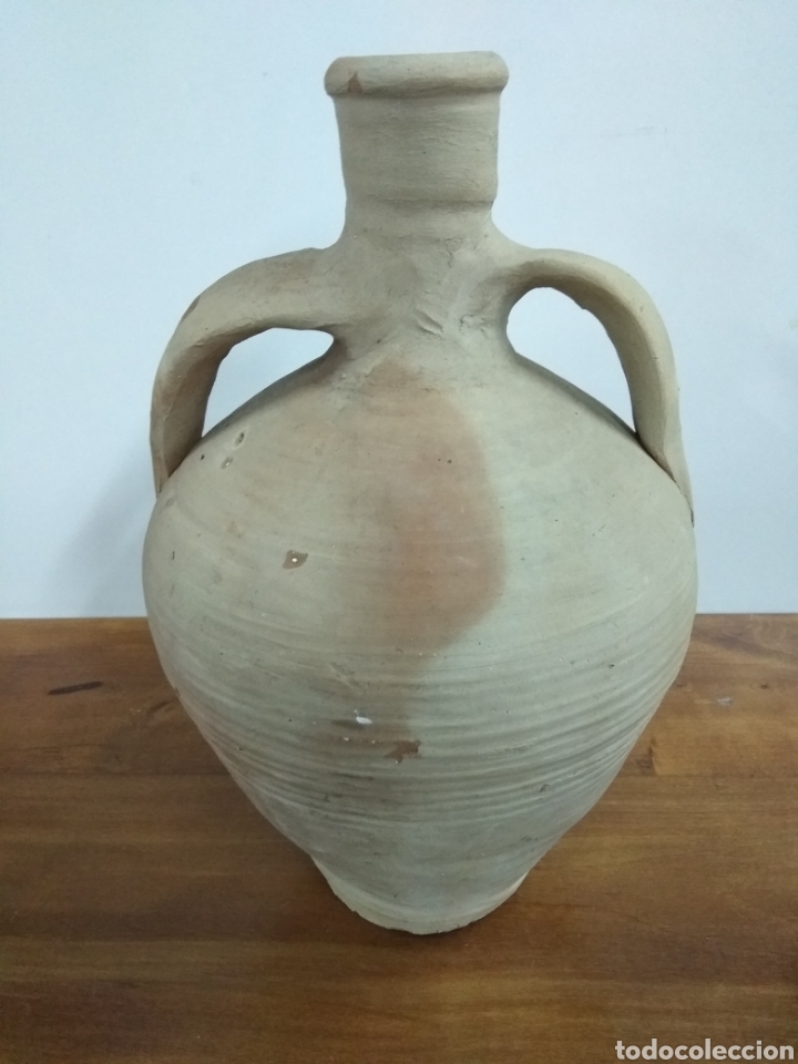 Antig&uuml;edades: R&uacute;stico c&aacute;ntaro de barro. Grande 41 cms. - Foto 1