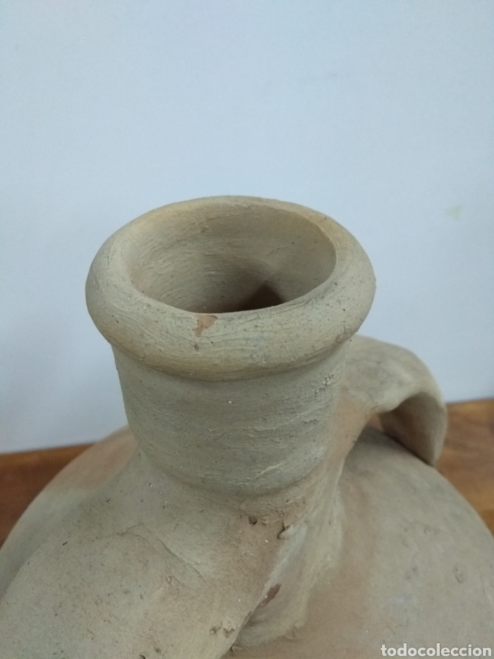 Antig&uuml;edades: R&uacute;stico c&aacute;ntaro de barro. Grande 41 cms. - Foto 4