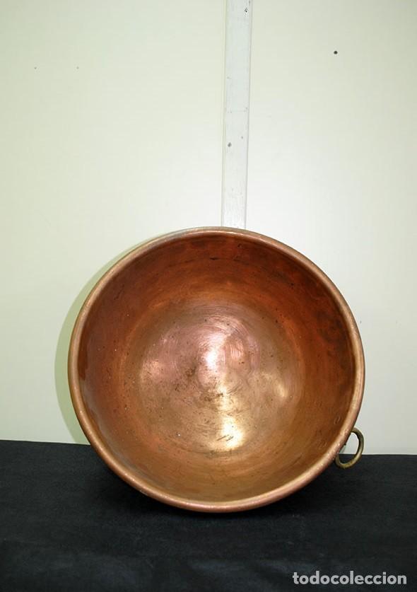 Antiguidades: PI&Ntilde;ERO ANTIGUO DE COBRE CON ASA DE BRONCE
