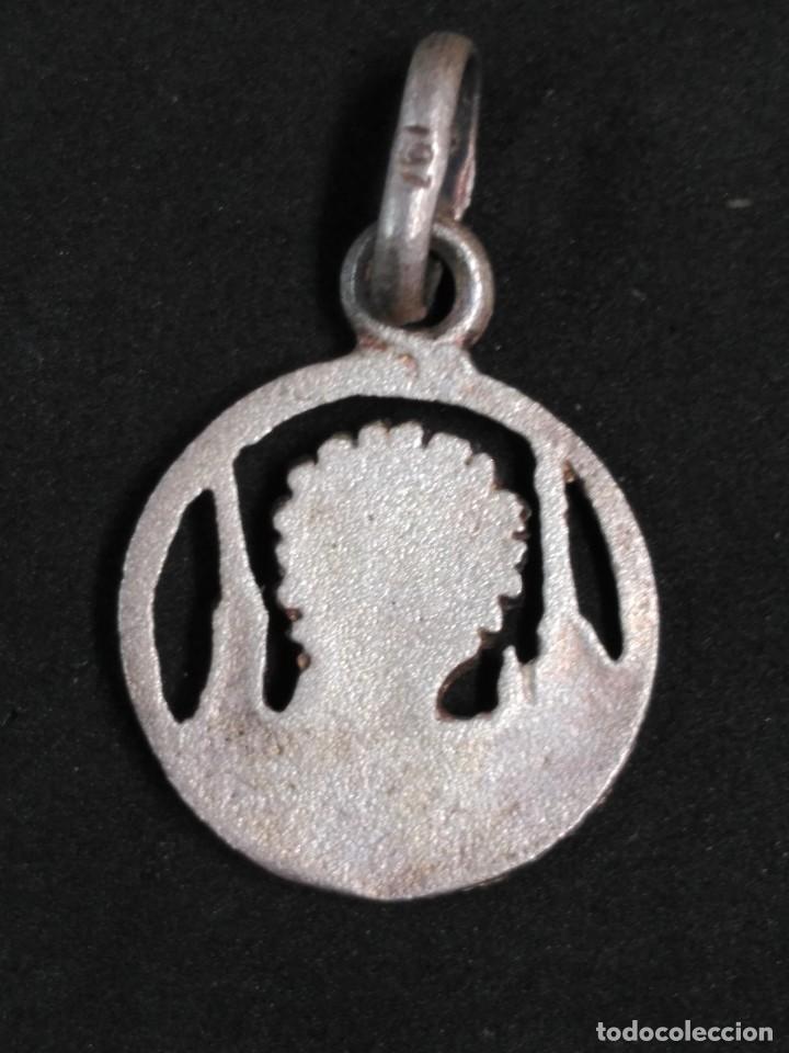 Antig&uuml;edades: MEDALLA DE PLATA DE LA VIRGEN DEL PILAR. - Foto 2