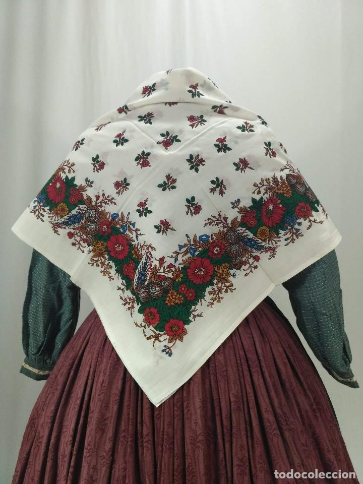 Antig&uuml;edades: Pa&ntilde;uelo de algod&oacute;n estampado. Siglo XVIII. - Foto 1