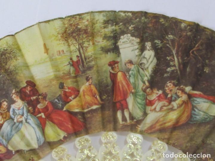 Antig&uuml;edades: ABANICO ANTIGUO PINTADO A MANO - CON DEFECTO - Foto 2