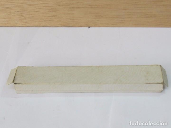 Antig&uuml;edades: ABANICO ANTIGUO PINTADO A MANO - CON DEFECTO - Foto 10