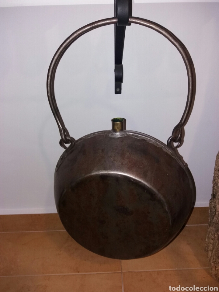 Antig&uuml;edades: Cantimplora grande de Minero- Metal. - Foto 2