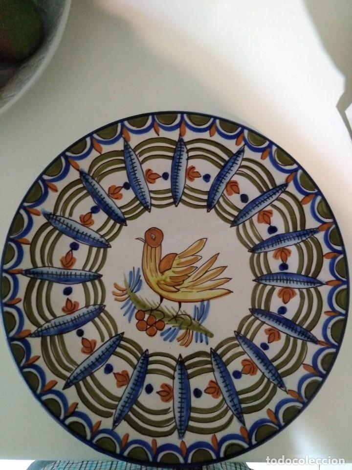 Antig&uuml;edades: Talavera espectacular plato - Foto 1