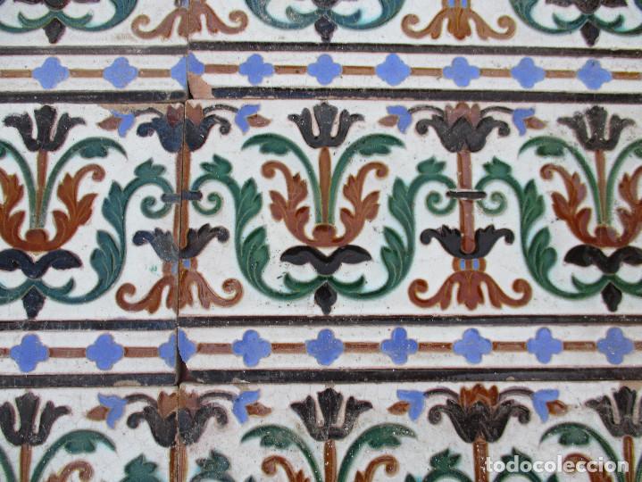 Antig&uuml;edades: Azulejos cenefas ramos rejano - Foto 2
