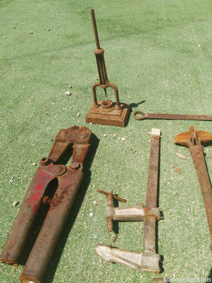 Antig&uuml;edades: Lote herramientas antiguas variadas hierro - Foto 2