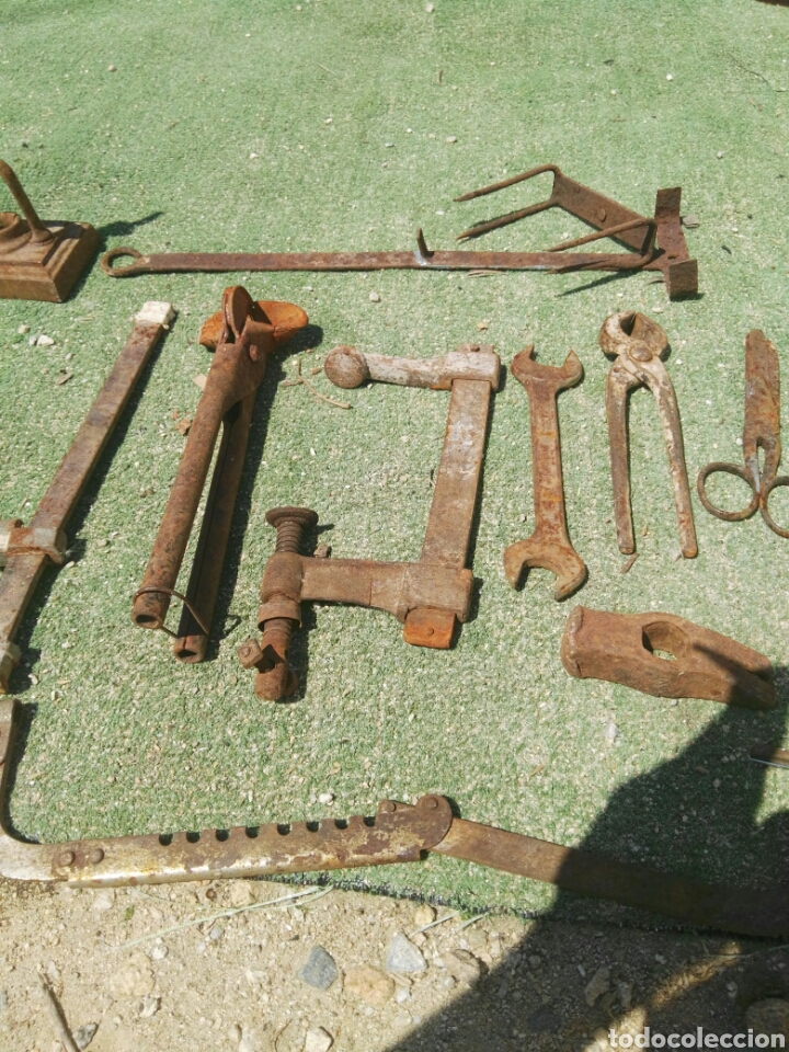 Antig&uuml;edades: Lote herramientas antiguas variadas hierro - Foto 3