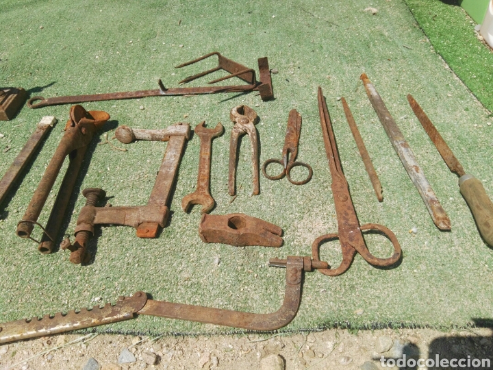 Antig&uuml;edades: Lote herramientas antiguas variadas hierro - Foto 4
