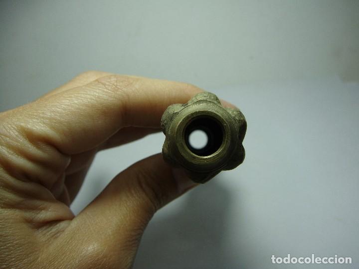 Antig&uuml;edades: Repuesto L&aacute;mpara. Bronce. - Foto 3