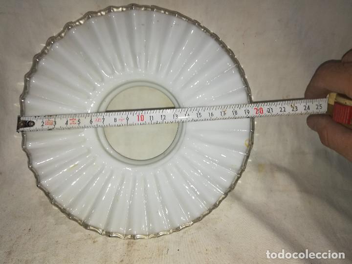 Antig&uuml;edades: TULIPA OPALINA RIZADA PARA LAMPARA O QUINQUE. - Foto 3