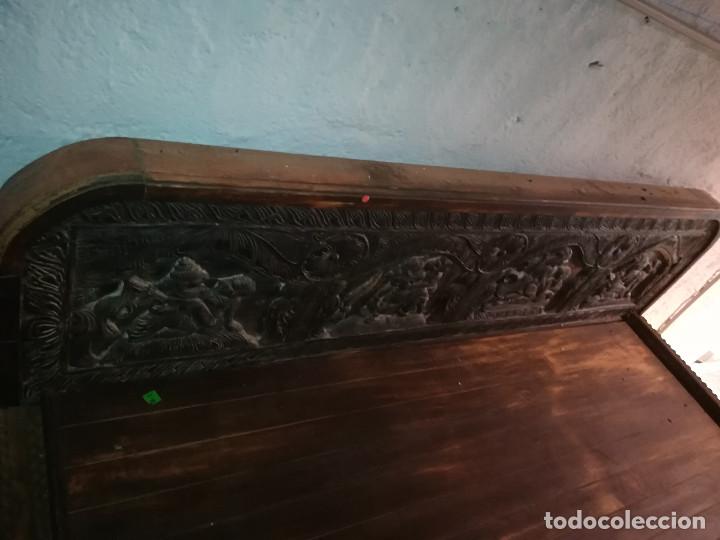 Antig&uuml;edades: CAMA INDIA DE MADERA TALLADA, FORMAS EROTICAS - Foto 5