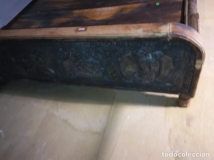 Antig&uuml;edades: CAMA INDIA DE MADERA TALLADA, FORMAS EROTICAS - Foto 6