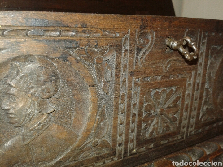 Antig&uuml;edades: ANTIGUO COFRE EN MADERA TALLADA - Foto 7