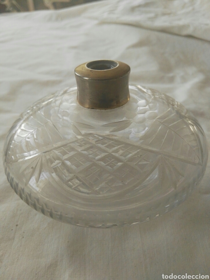 Antig&uuml;edades: Antigua botella o perfumero - Foto 2