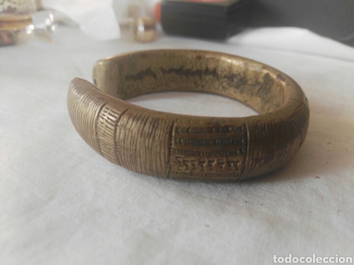 Antig&uuml;edades: Antiguo aro anilla bronce moneda - Foto 3