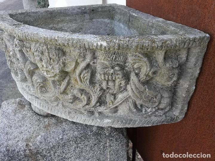 Antig&uuml;edades: Maletero neo romanico - Foto 5
