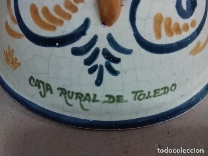 Antig&uuml;edades: Jarra de talavera 23 x23 ctms - Foto 3