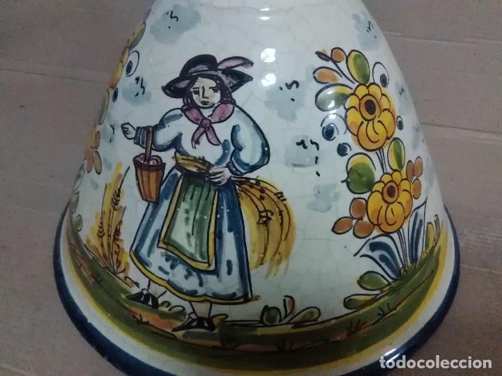 Antig&uuml;edades: Jarra de talavera 23 x23 ctms - Foto 6