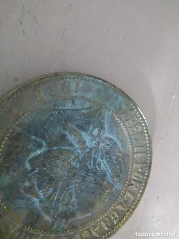 Antig&uuml;edades: Plato bronce Isabel ii 14 ctms - Foto 2