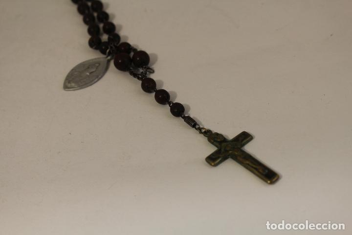 Antig&uuml;edades: rosario con cuentas de plastico - Foto 6