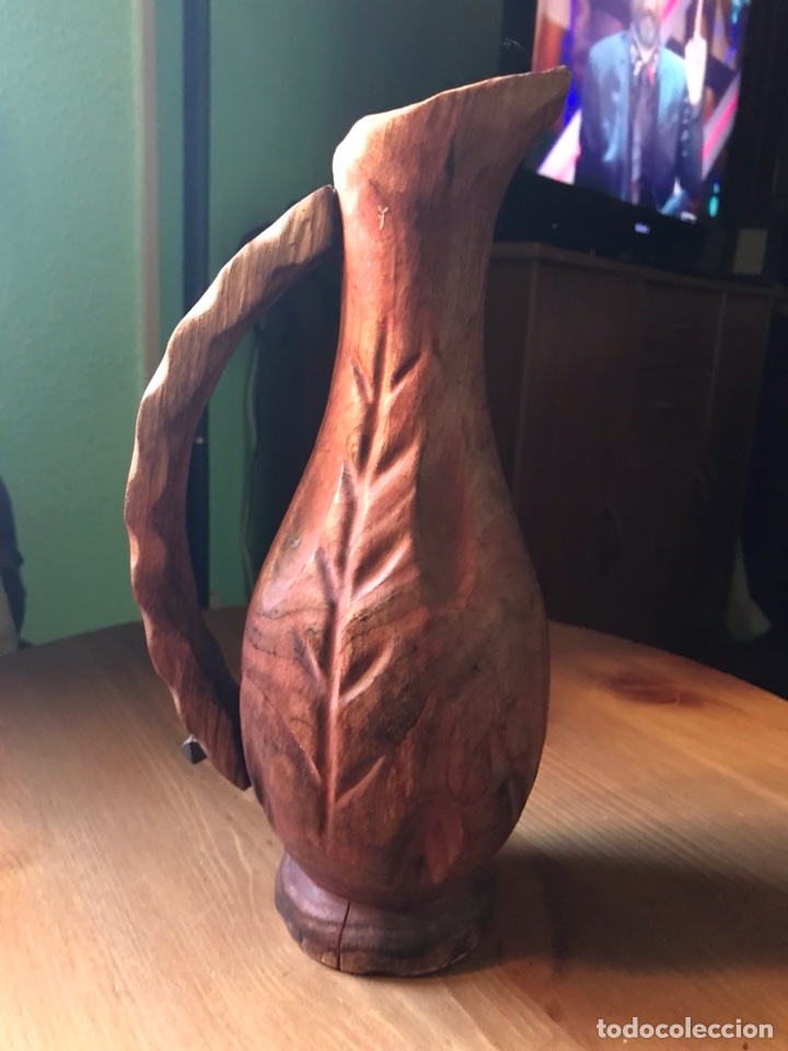 Antig&uuml;edades: Jarra de madera a&ntilde;os 60 - Foto 1