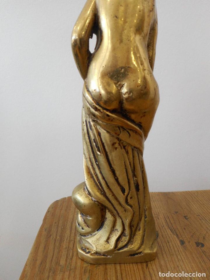Antig&uuml;edades: Figura de mujer en bronce - Foto 5